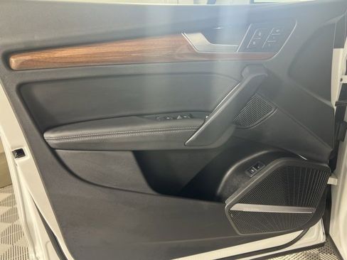 Certified 2023 Audi Q5 2.0T Premium Plus w/ Premium Plus Package image 20