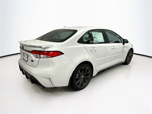 New 2025 Toyota Corolla SE image 6