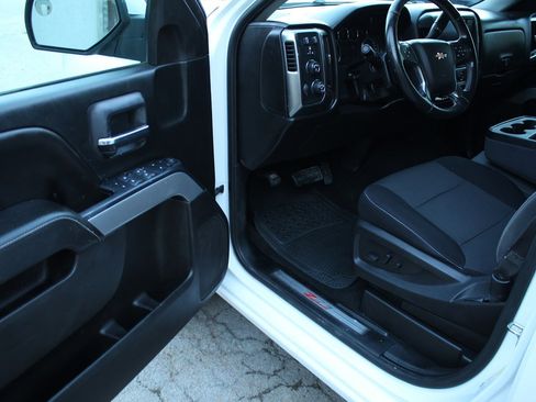 Used 2019 Chevrolet Silverado 1500 LT w/ All Star Edition image 15