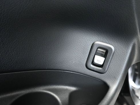 Used 2020 Mercedes-Benz GLC 43 AMG 4MATIC w/ Parking Assistance Package image 11