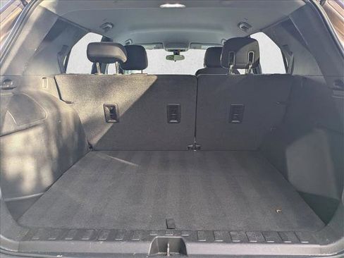 Used 2019 Chevrolet Equinox LS w/ LS Convenience Package image 17