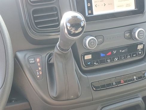 Used 2024 RAM ProMaster 2500 image 20