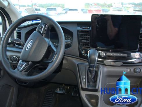 Used 2024 Ford Transit 350 XLT RWD image 17