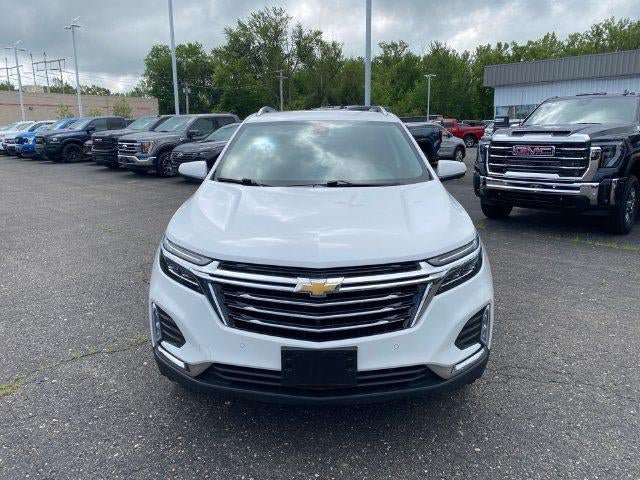 Used 2024 Chevrolet Equinox Premier AWD/4WD image 9