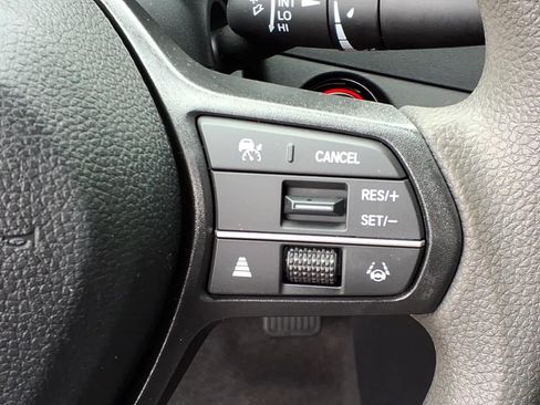 Used 2024 Honda Accord EX image 17