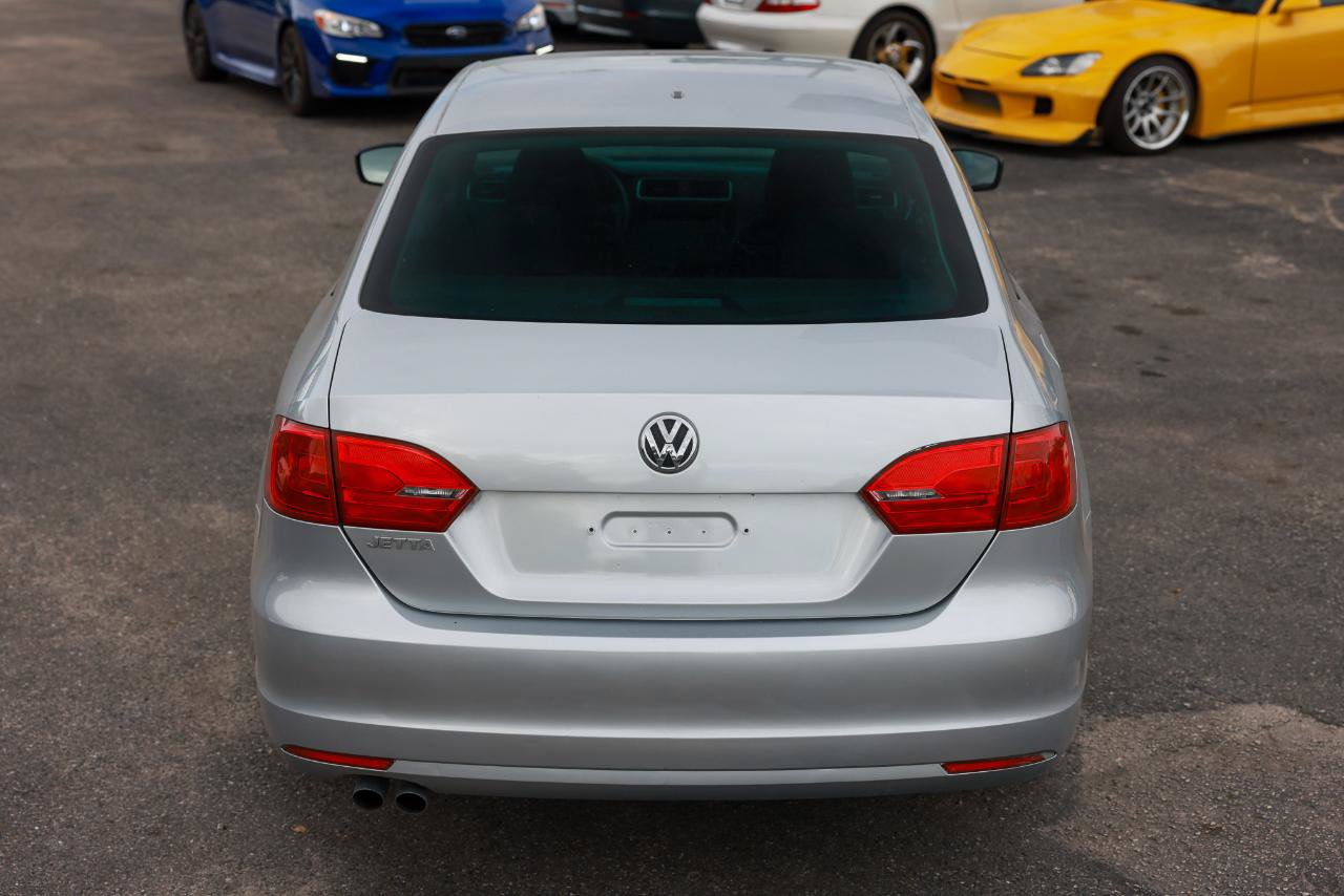 Used 2012 Volkswagen Jetta S FWD image 9