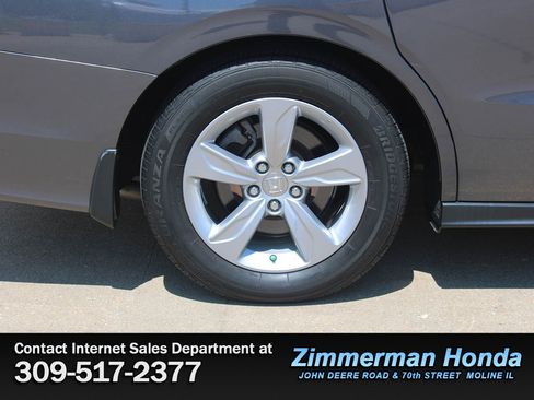 Certified 2018 Honda Odyssey EX-L image 24