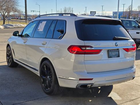 Used 2021 BMW X7 xDrive40i w/ Premium Package AWD/4WD image 12