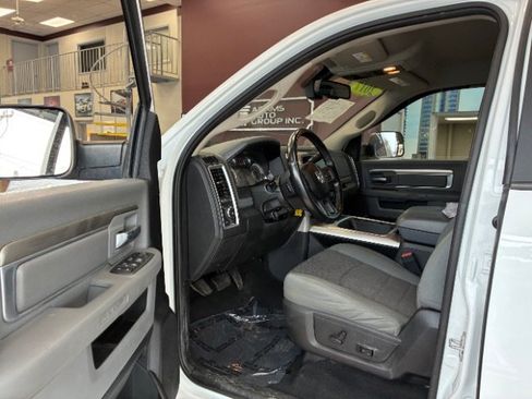 Used 2017 RAM 3500 Big Horn w/ Sport Appearance Group image 14