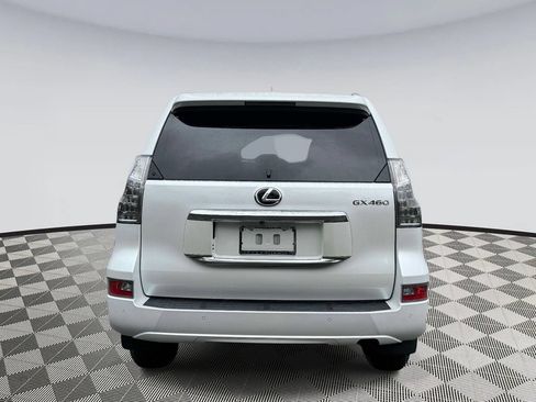 Used 2023 Lexus GX 460 Premium w/ Premium Package AWD/4WD image 3