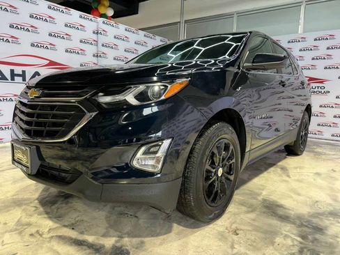 Used 2021 Chevrolet Equinox LT image 2