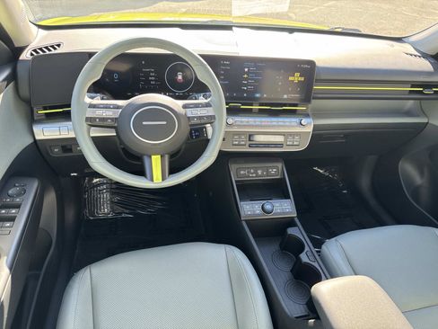 Used 2024 Hyundai Kona Limited image 7