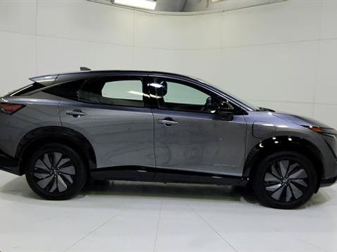 Certified 2024 Nissan Ariya AWD image 9