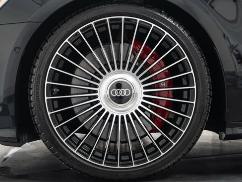 Used 2025 Audi S6 Premium Plus w/ Premium Plus Package image 10