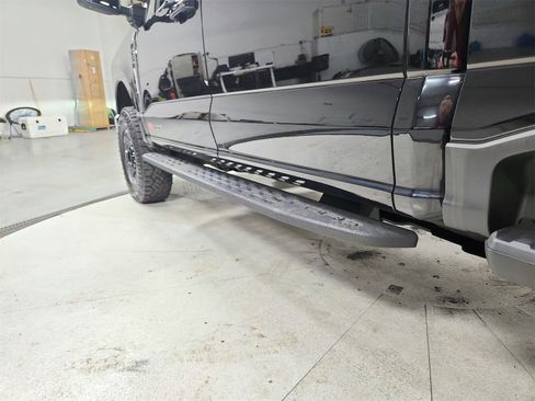 Used 2023 Ford F250 Lariat image 45