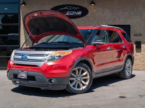 Used 2011 Ford Explorer XLT w/ 202A Rapid Spec Order Code FWD image 11