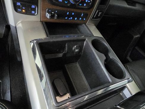 Used 2015 RAM 1500 Laramie w/ Convenience Group AWD/4WD image 23