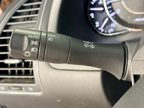 Used 2019 Nissan Armada SL w/ Premium Package RWD image 26
