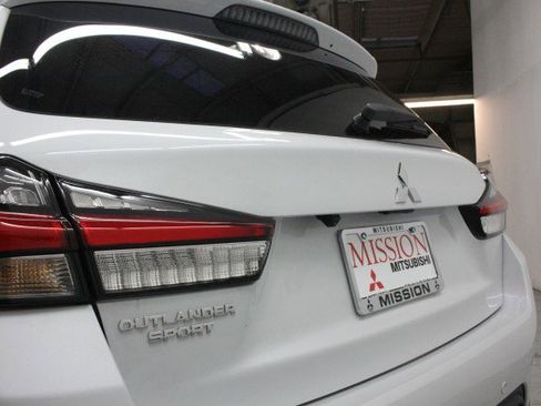 New 2026 Mitsubishi Outlander Sport ES image 4