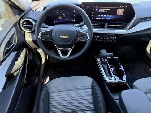 New 2026 Chevrolet Trax LT image 51