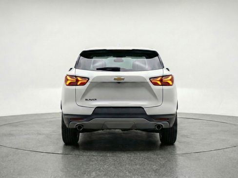 Used 2025 Chevrolet Blazer LT image 7