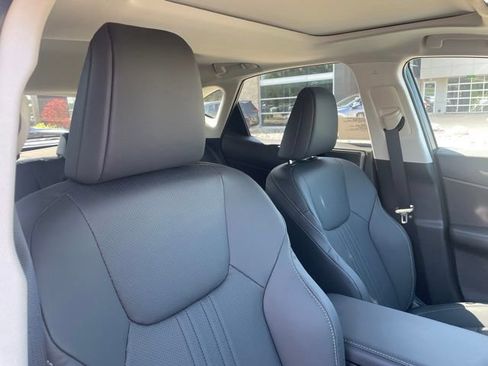 New 2026 Lexus NX 350 AWD image 18