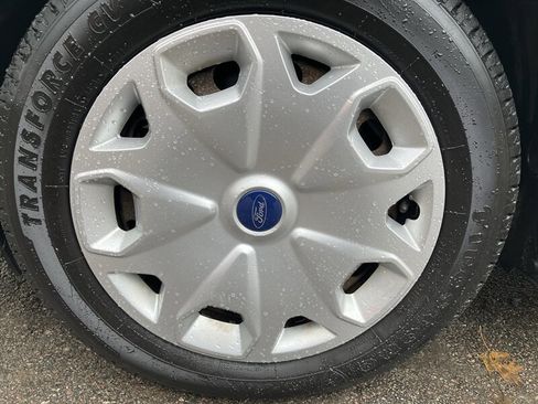 Used 2016 Ford Transit Connect XL image 11