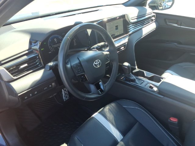 Used 2026 Toyota Camry SE w/ Convenience Package FWD image 11