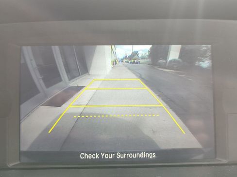Used 2015 Honda Odyssey EX image 10