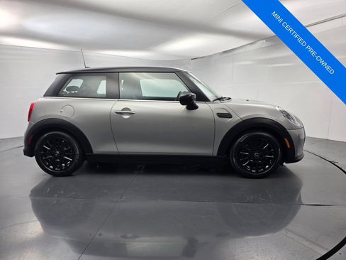 Used 2024 MINI Cooper 2-Door Hardtop FWD image 3