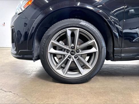 Used 2024 Audi Q3 2.0T Premium AWD/4WD image 11