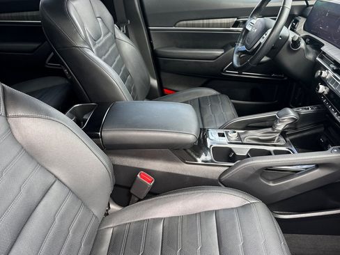 Used 2023 Kia Telluride SX Prestige AWD/4WD image 16