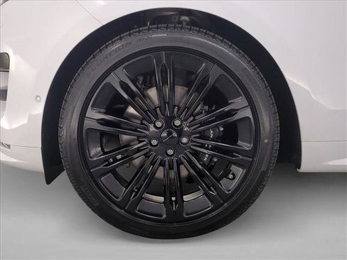 New 2026 Land Rover Range Rover Sport Dynamic SE AWD/4WD image 10