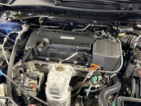 Used 2017 Honda Accord EX-L image 30