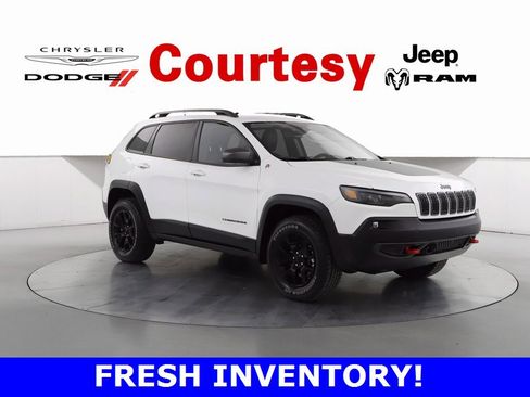 Certified 2021 Jeep Cherokee Trailhawk image 1