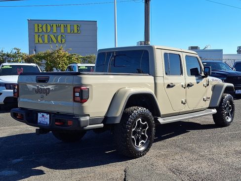 Used 2022 Jeep Gladiator Rubicon w/ LED Lighting Group image 7