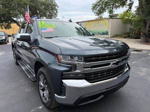 Used 2019 Chevrolet Silverado 1500 LT RWD image 1