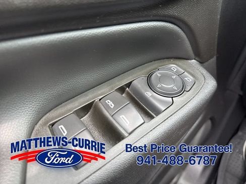Used 2021 Chevrolet Equinox LT FWD image 24