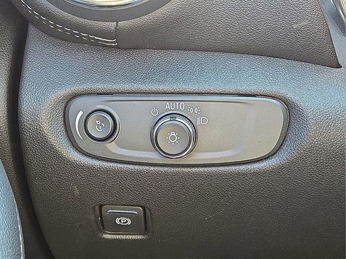 Used 2024 Chevrolet Blazer LT image 26