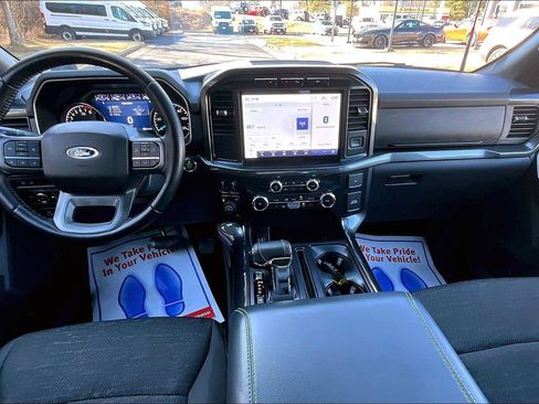 Used 2022 Ford F150 XLT w/ Equipment Group 302A High image 13