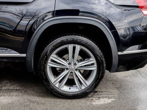 Used 2018 Volkswagen Atlas SEL w/ R-Line Package image 26