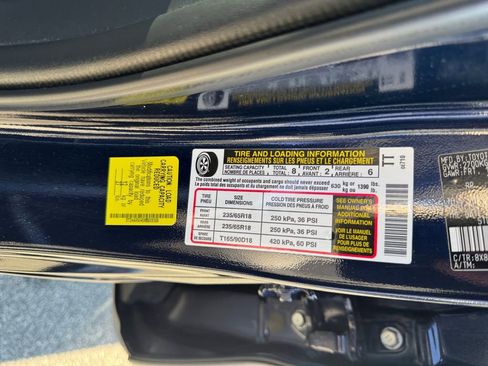 Used 2021 Toyota Highlander XLE image 38