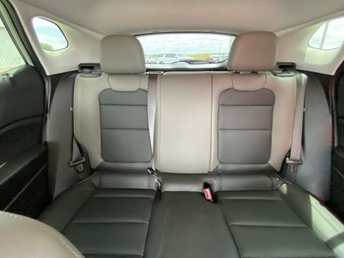 Used 2025 Chevrolet Trax ACTIV w/ Driver Confidence Package FWD image 13