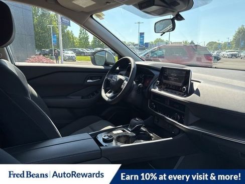 New 2026 Nissan Rogue SV w/ Cold Weather Package AWD/4WD image 10