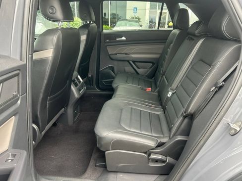 Used 2021 Volkswagen Atlas Cross Sport SEL Premium R-Line AWD/4WD image 12