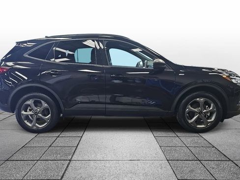 Used 2025 Ford Escape ST-Line image 4