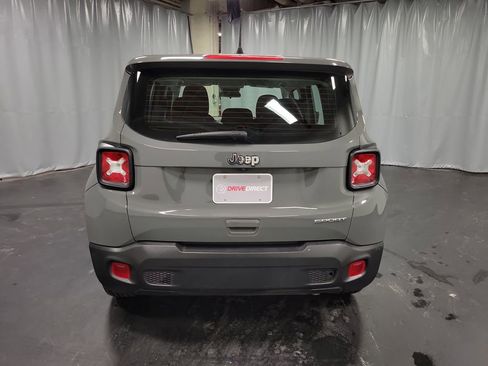 Used 2021 Jeep Renegade Sport image 7