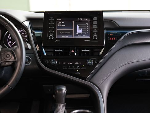 Used 2023 Toyota Camry SE w/ Convenience Package image 40