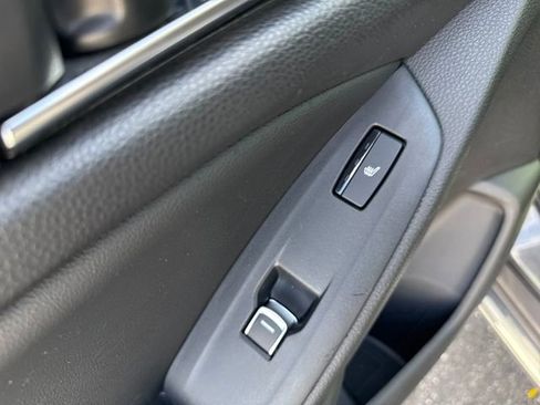 Used 2022 Honda Accord Touring image 18