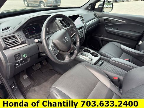 Used 2023 Honda Passport EX-L image 21
